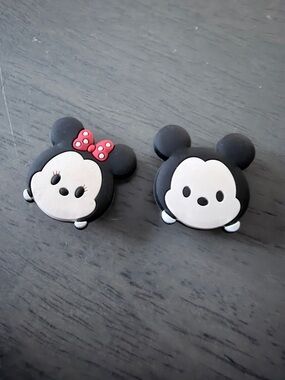 CROCS Black and White Mickey & Minnie Tsum Tsum Shoe Charms (Pair)